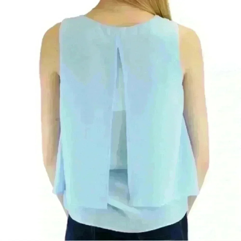 Business Casual Lightweight sleeveless layer tank - Picture 2 of 4